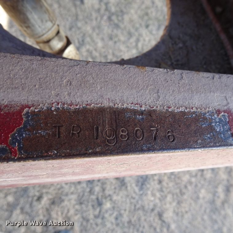 image for item DI0760 2007 Yellow X Trailers SJ17 silage trailer