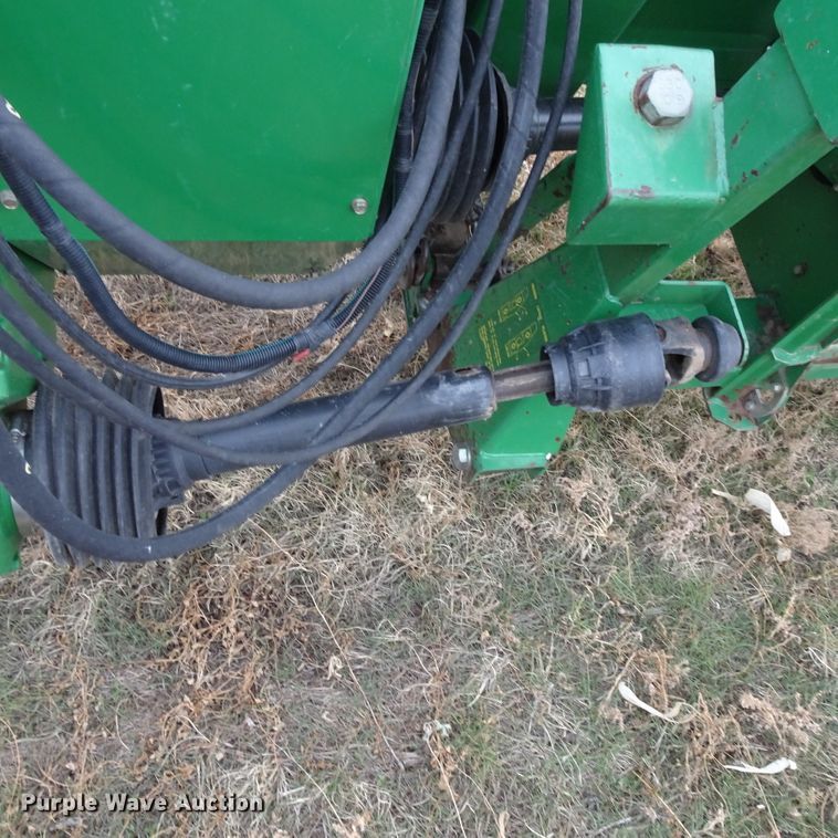 image for item DI0762 2004 John Deere 936D draper head