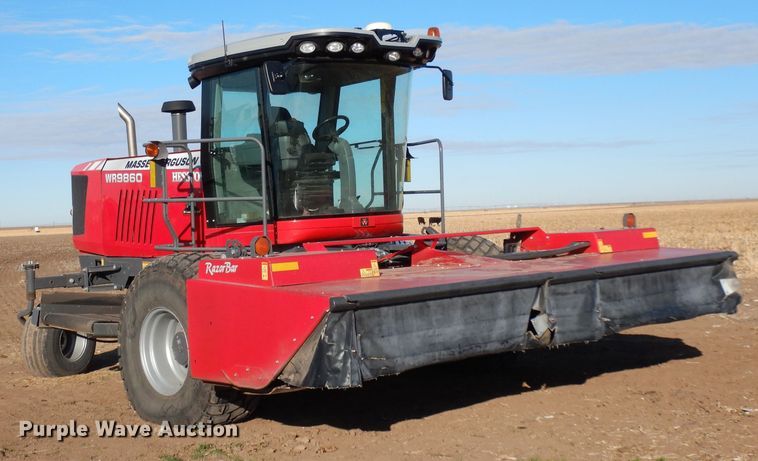 image for item DI0768 2017 Massey-Ferguson WR9860 windrower