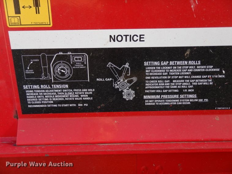 image for item DI0768 2017 Massey-Ferguson WR9860 windrower