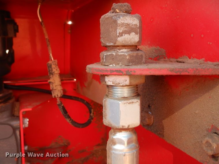 image for item DI0768 2017 Massey-Ferguson WR9860 windrower