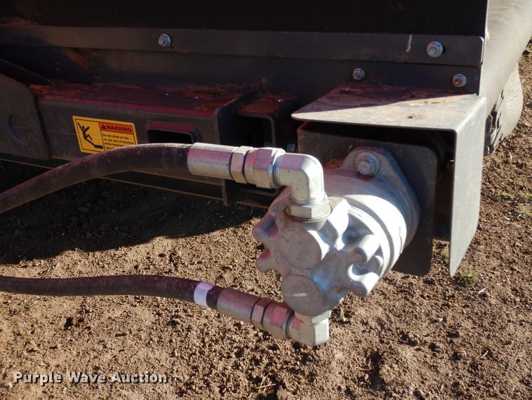 image for item DI0768 2017 Massey-Ferguson WR9860 windrower