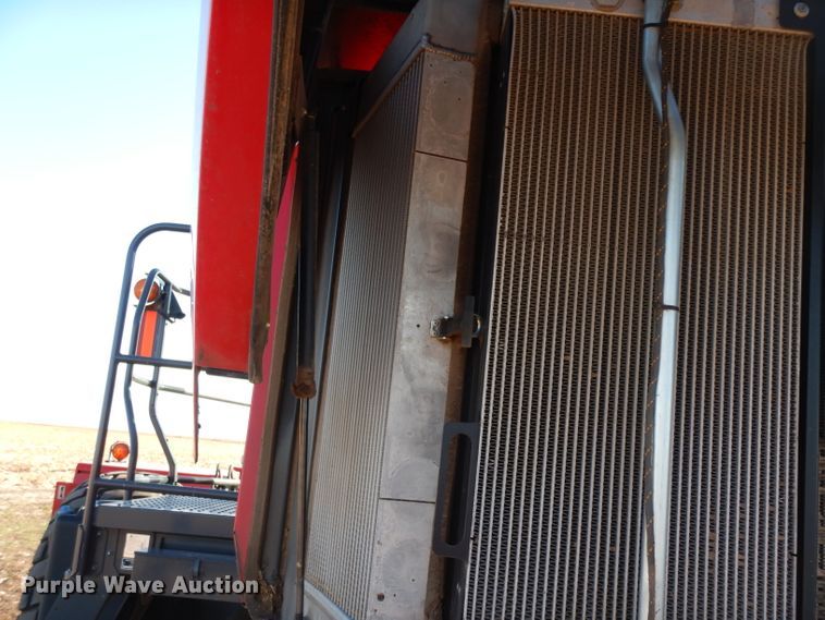 image for item DI0768 2017 Massey-Ferguson WR9860 windrower