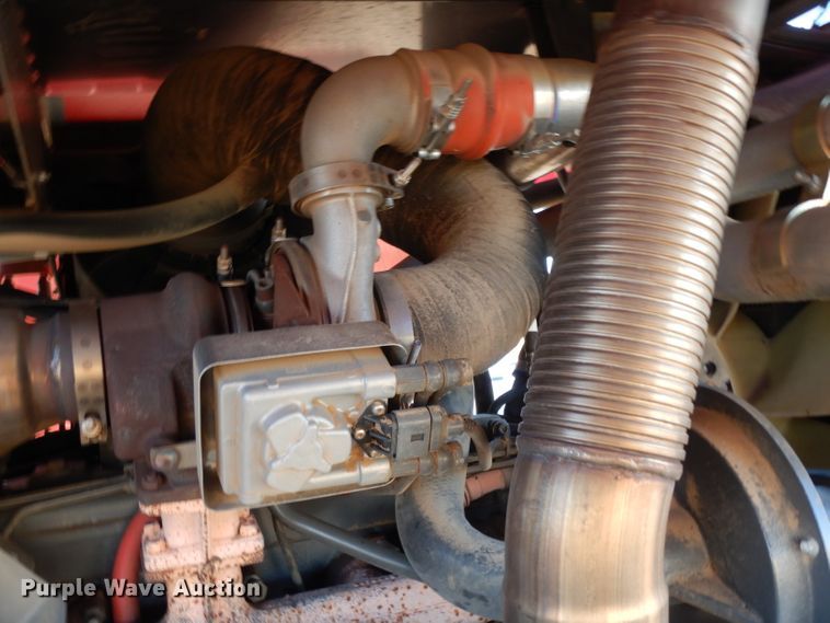 image for item DI0768 2017 Massey-Ferguson WR9860 windrower