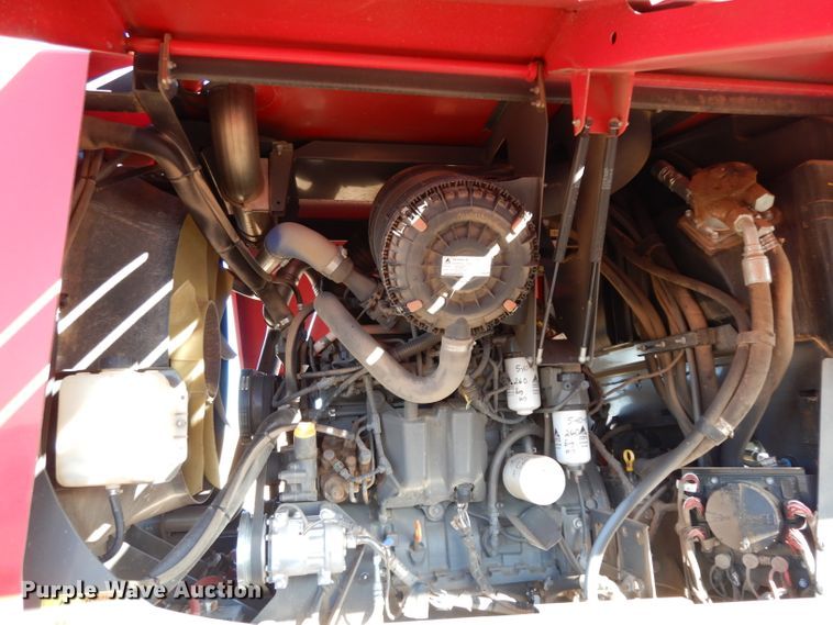 image for item DI0768 2017 Massey-Ferguson WR9860 windrower