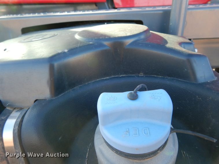 image for item DI0768 2017 Massey-Ferguson WR9860 windrower