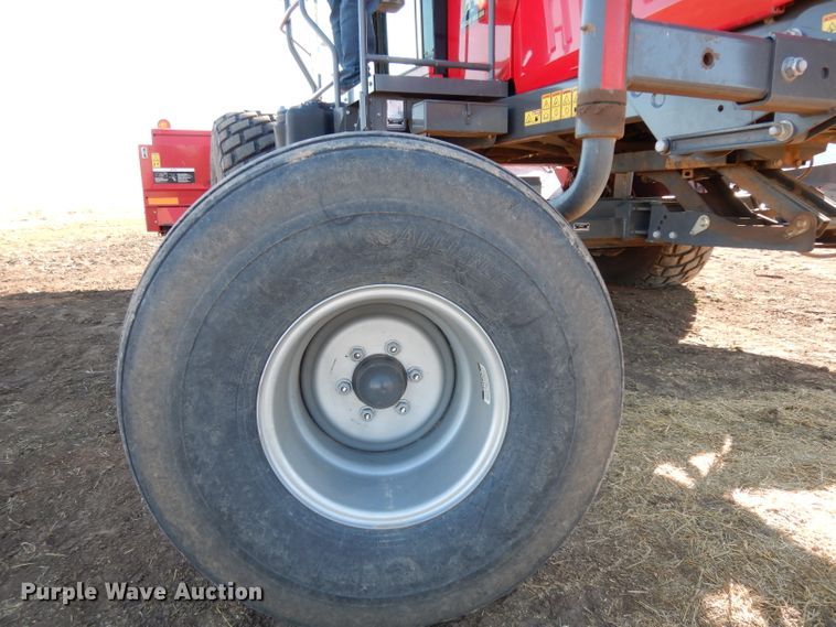 image for item DI0768 2017 Massey-Ferguson WR9860 windrower