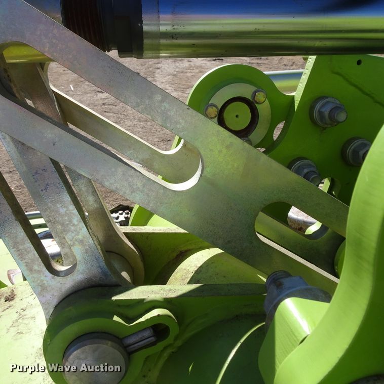 image for item DI0769 2016 Claas Orbis 750 rotary forage head