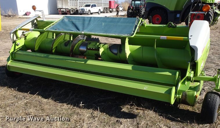 image for item DI0770 2016 Claas 380 pickup head