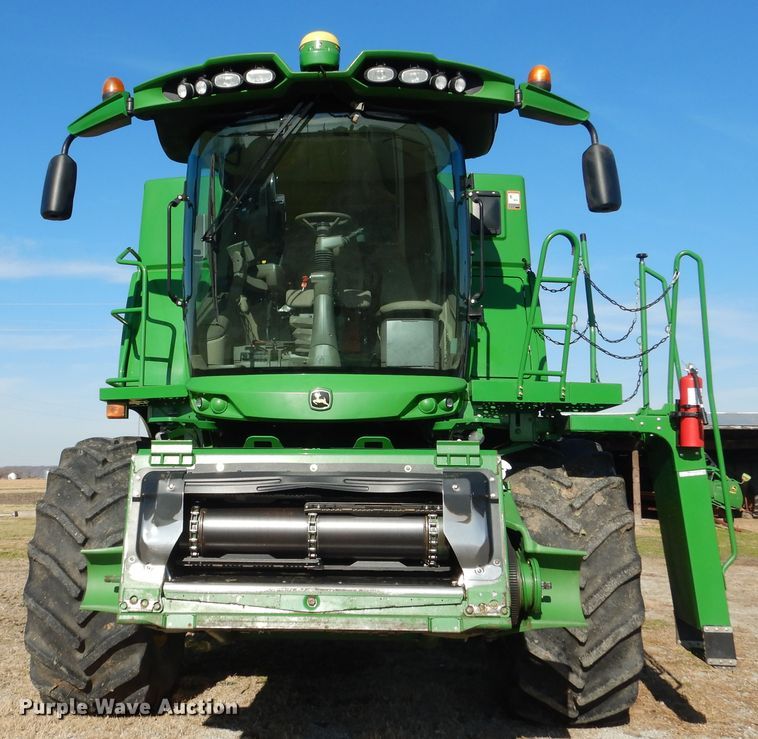 image for item EK9118 2012 John Deere S660 RWA combine