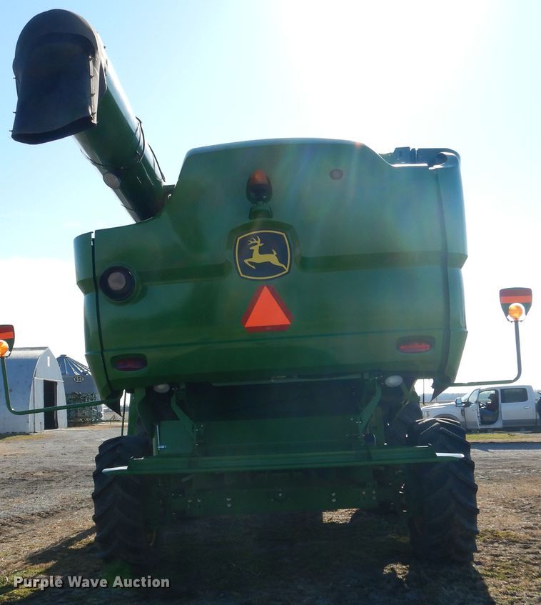 image for item EK9118 2012 John Deere S660 RWA combine