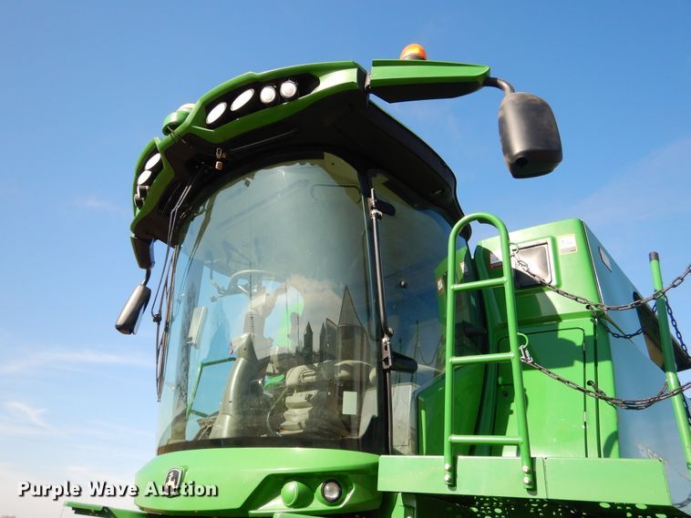 image for item EK9118 2012 John Deere S660 RWA combine