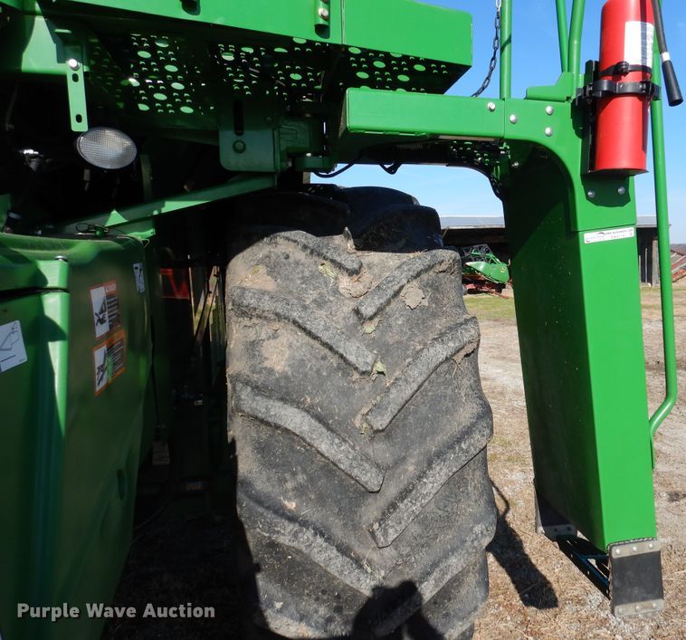 image for item EK9118 2012 John Deere S660 RWA combine