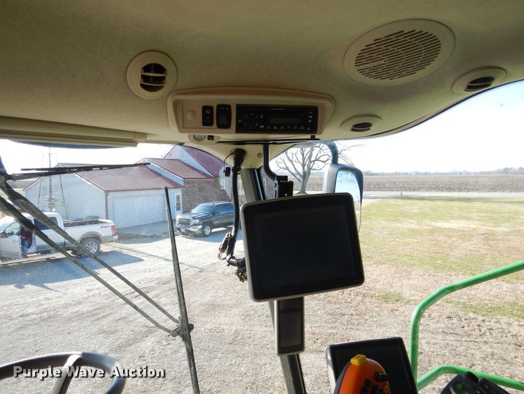 image for item EK9118 2012 John Deere S660 RWA combine