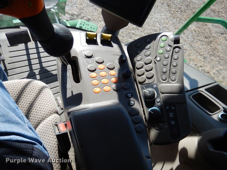 image for item EK9118 2012 John Deere S660 RWA combine