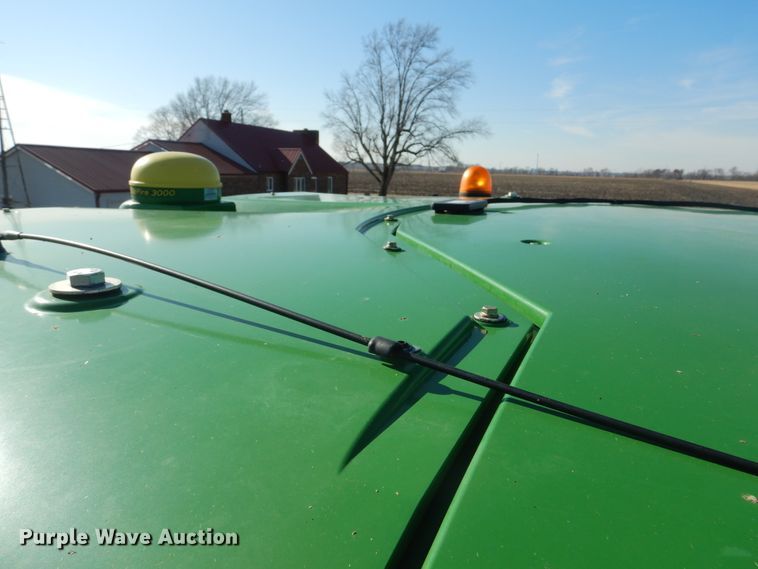 image for item EK9118 2012 John Deere S660 RWA combine