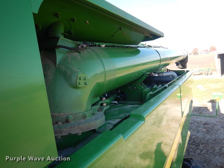 image for item EK9118 2012 John Deere S660 RWA combine