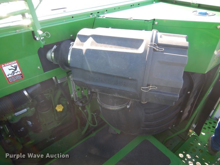 image for item EK9118 2012 John Deere S660 RWA combine