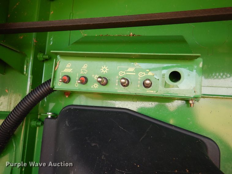 image for item EK9118 2012 John Deere S660 RWA combine