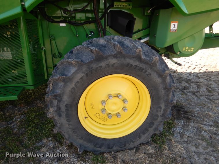 image for item EK9118 2012 John Deere S660 RWA combine