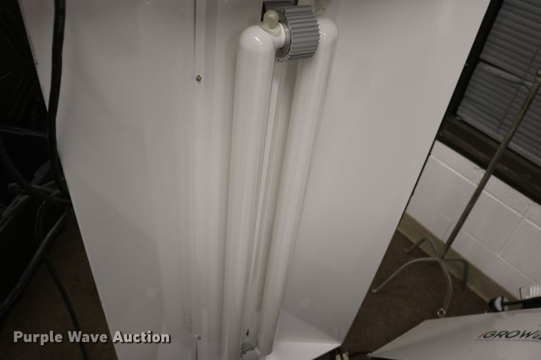 image for item EP9648 Approximately 340 iGrow induction lights