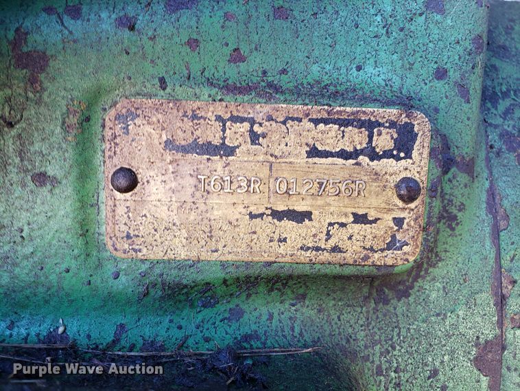 image for item ET9946 1971 John Deere 4320 tractor