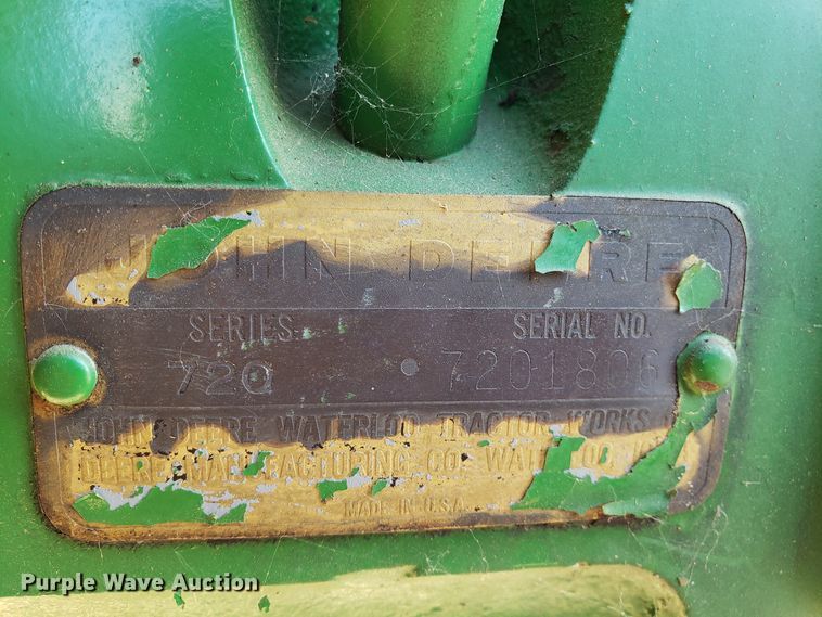 image for item ET9949 John Deere 720 tractor