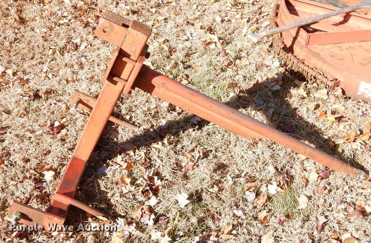 image for item EY9368 Bale spear and sub soiler