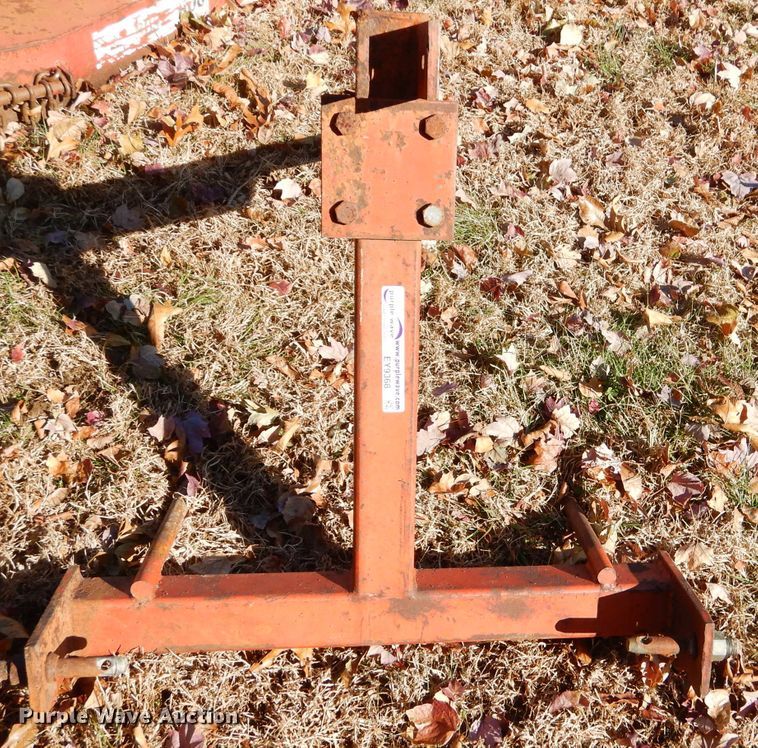 image for item EY9368 Bale spear and sub soiler