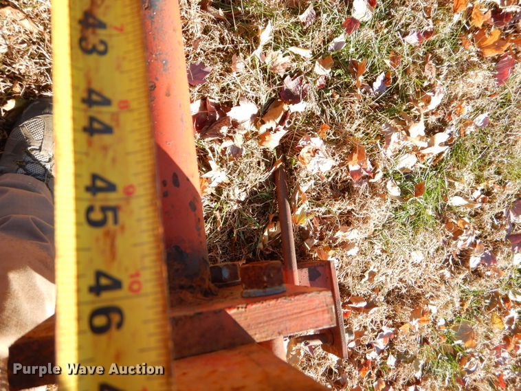 image for item EY9368 Bale spear and sub soiler