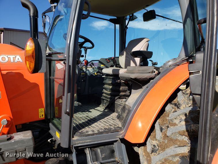 image for item EZ9019 2015 Kubota M135GX MFWD tractor