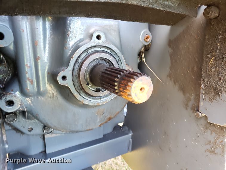 image for item EZ9019 2015 Kubota M135GX MFWD tractor