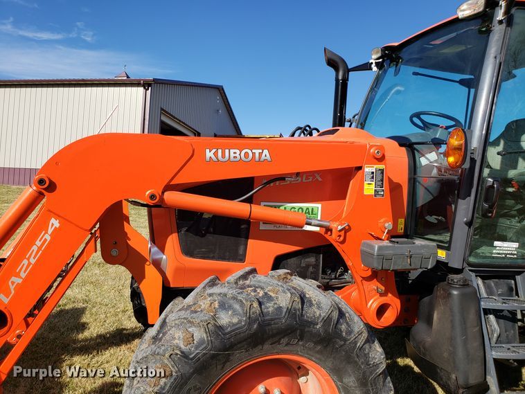 image for item EZ9019 2015 Kubota M135GX MFWD tractor