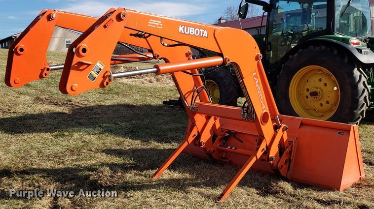 image for item EZ9021 Kubota LA2254 loader