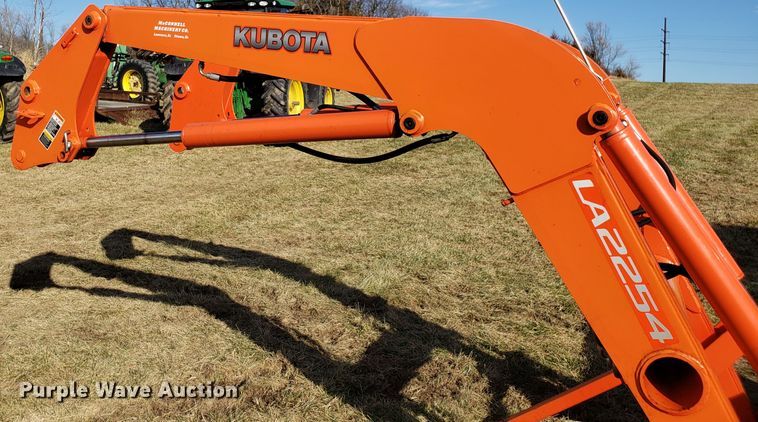 image for item EZ9021 Kubota LA2254 loader