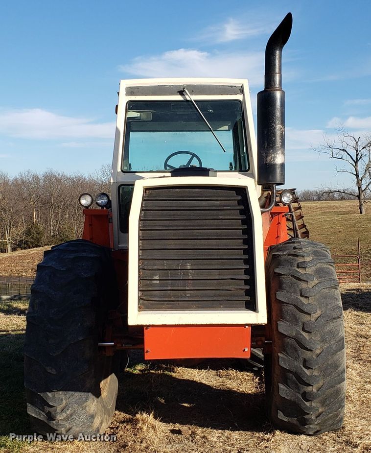 image for item EZ9024 Case 2670 Traction King 4WD tractor