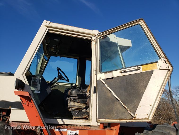 image for item EZ9024 Case 2670 Traction King 4WD tractor