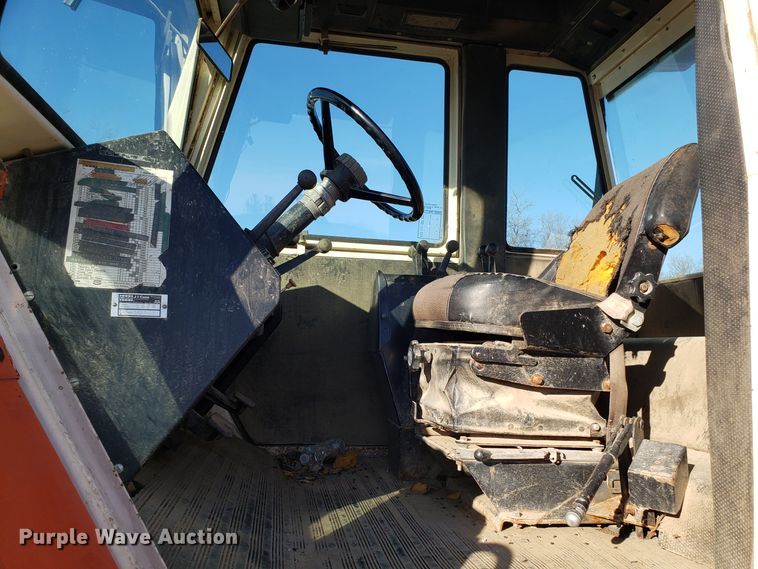 image for item EZ9024 Case 2670 Traction King 4WD tractor