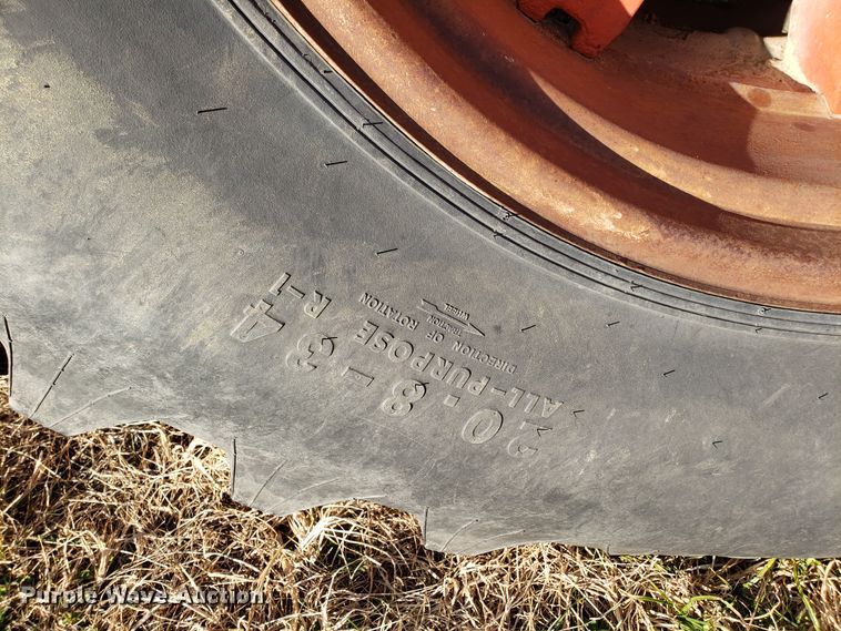 image for item EZ9024 Case 2670 Traction King 4WD tractor