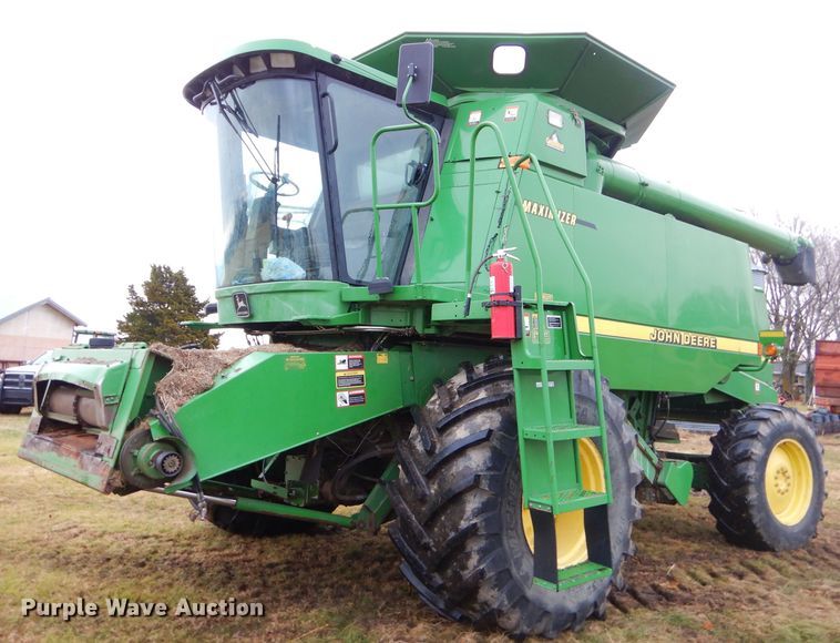 image for item FA9936 1999 John Deere 9510 RWA combine