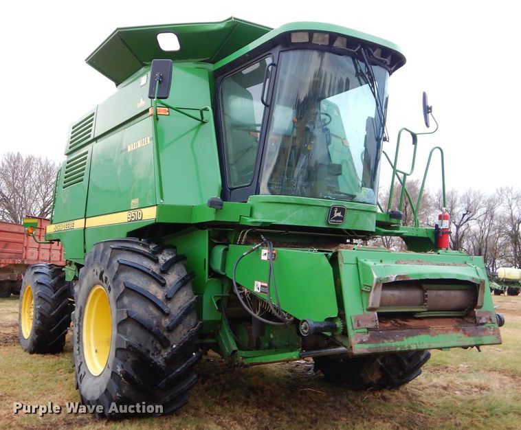image for item FA9936 1999 John Deere 9510 RWA combine