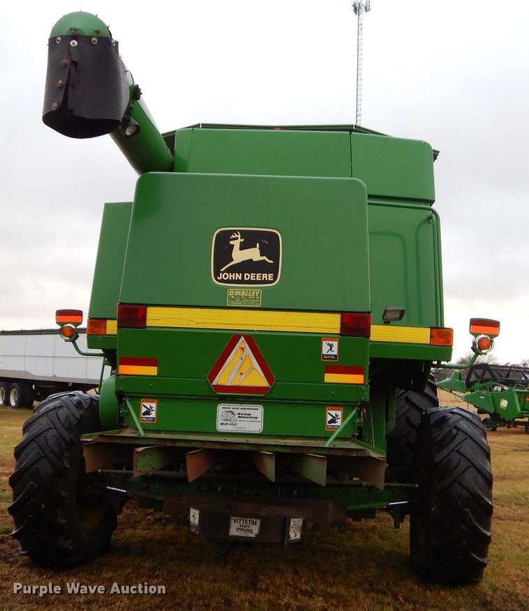 image for item FA9936 1999 John Deere 9510 RWA combine