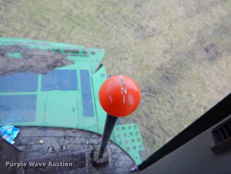 image for item FA9936 1999 John Deere 9510 RWA combine