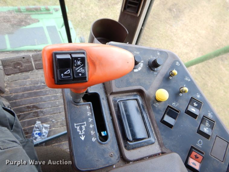 image for item FA9936 1999 John Deere 9510 RWA combine