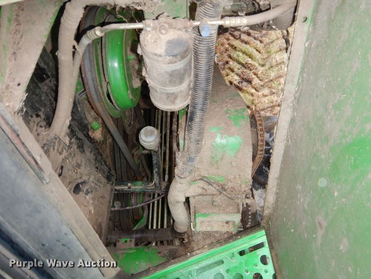image for item FA9936 1999 John Deere 9510 RWA combine