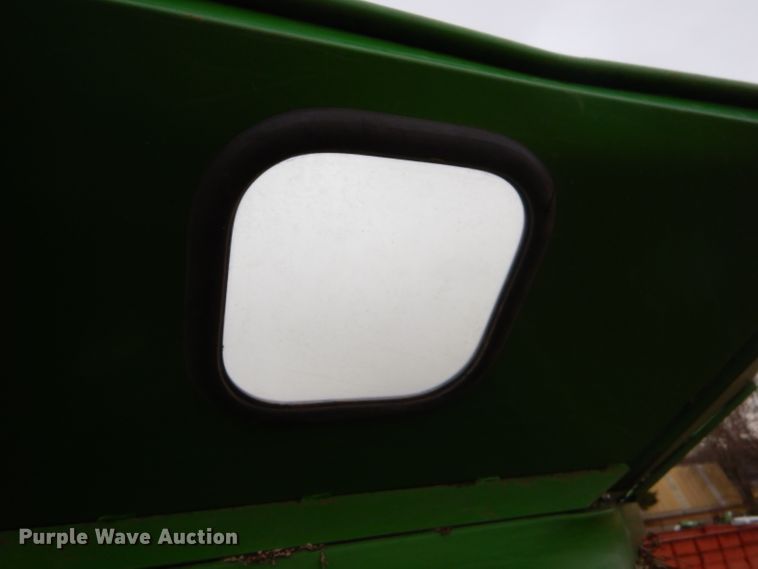 image for item FA9936 1999 John Deere 9510 RWA combine