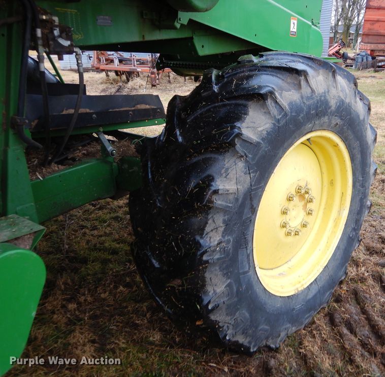 image for item FA9936 1999 John Deere 9510 RWA combine