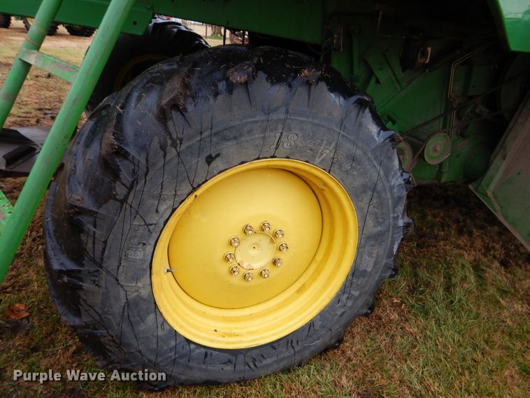 image for item FA9936 1999 John Deere 9510 RWA combine