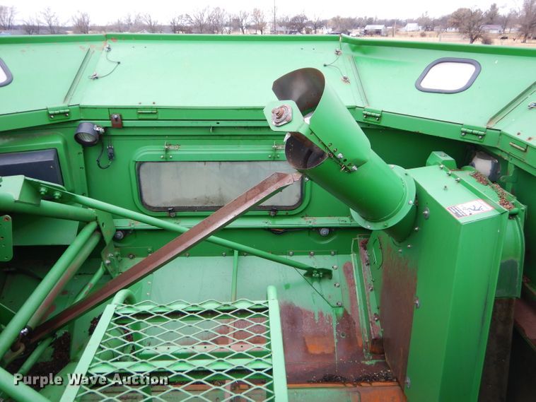 image for item FA9936 1999 John Deere 9510 RWA combine