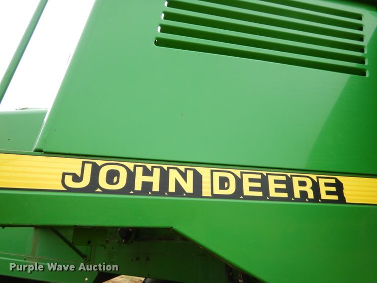 image for item FA9936 1999 John Deere 9510 RWA combine